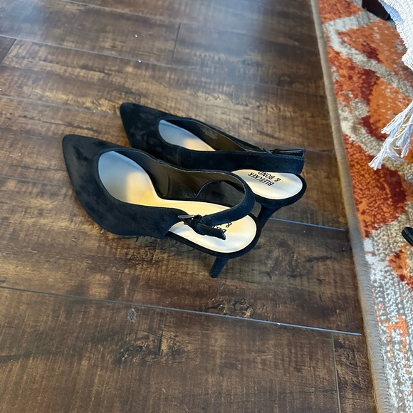 New, never wron - Picture 2 of 3